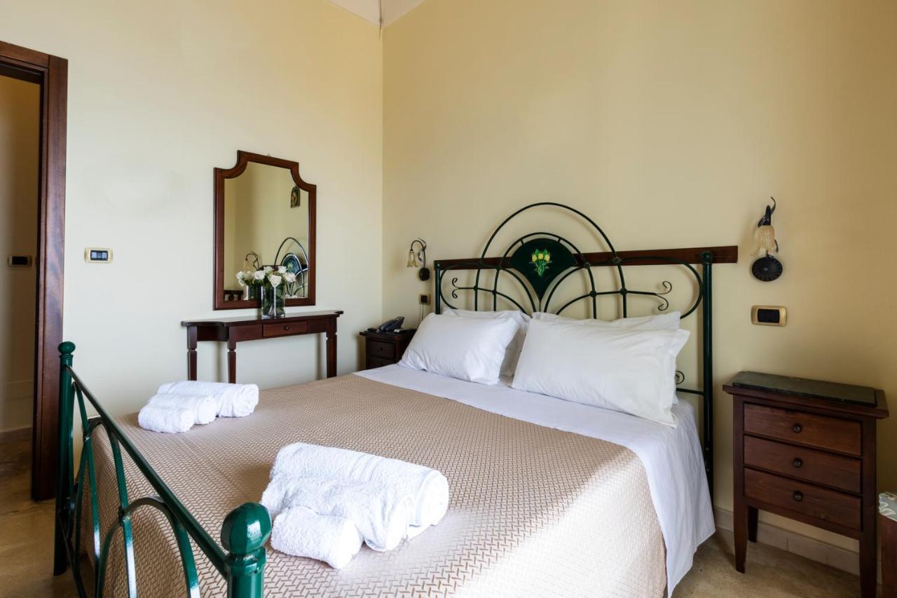 Frühstückspension La Riviera 3*